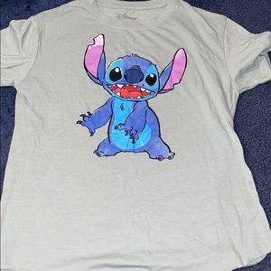 Disney women’s T-shirt size M